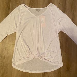 Long sleeve white tee